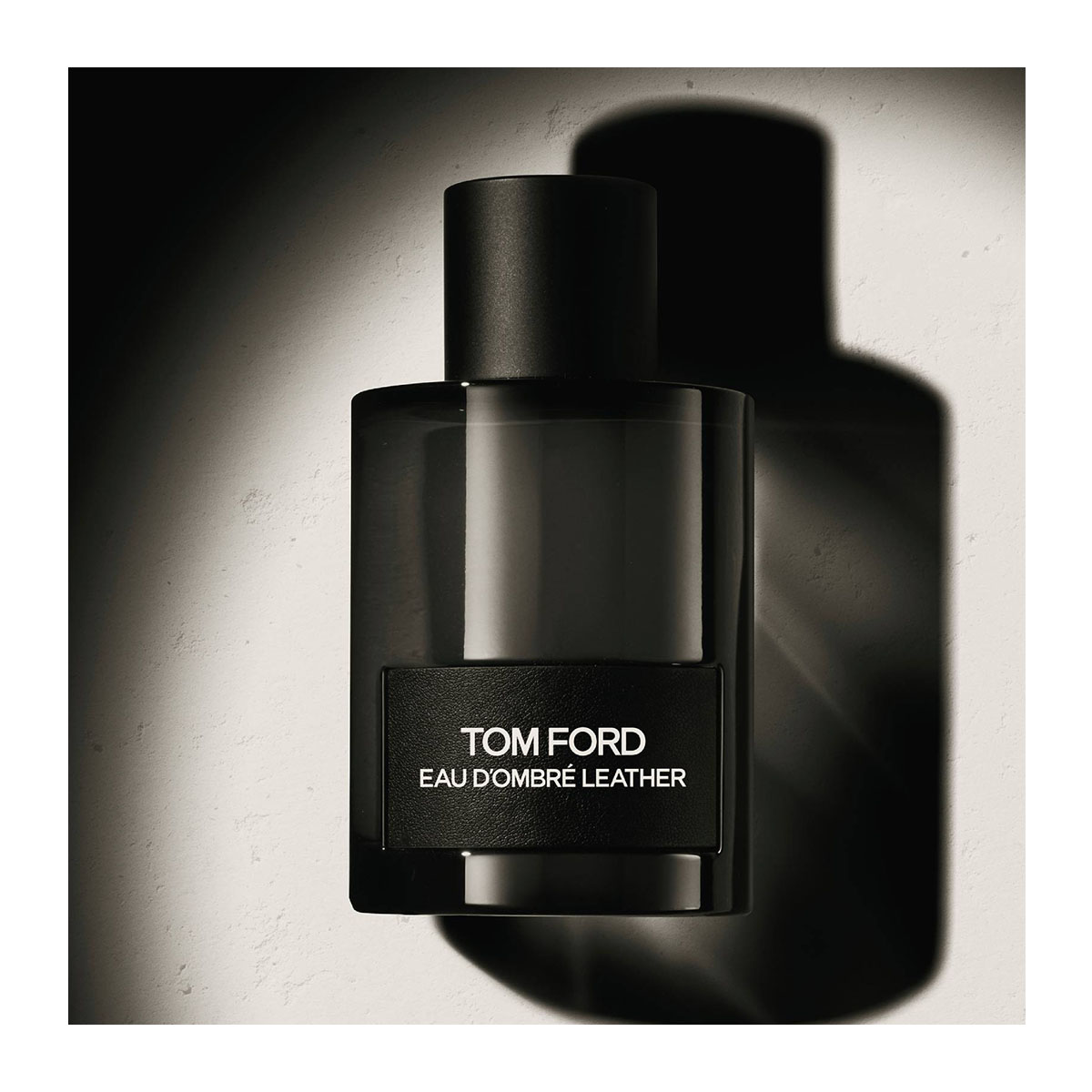 TOM FORD Eau D'Ombre Leather Hondos Center