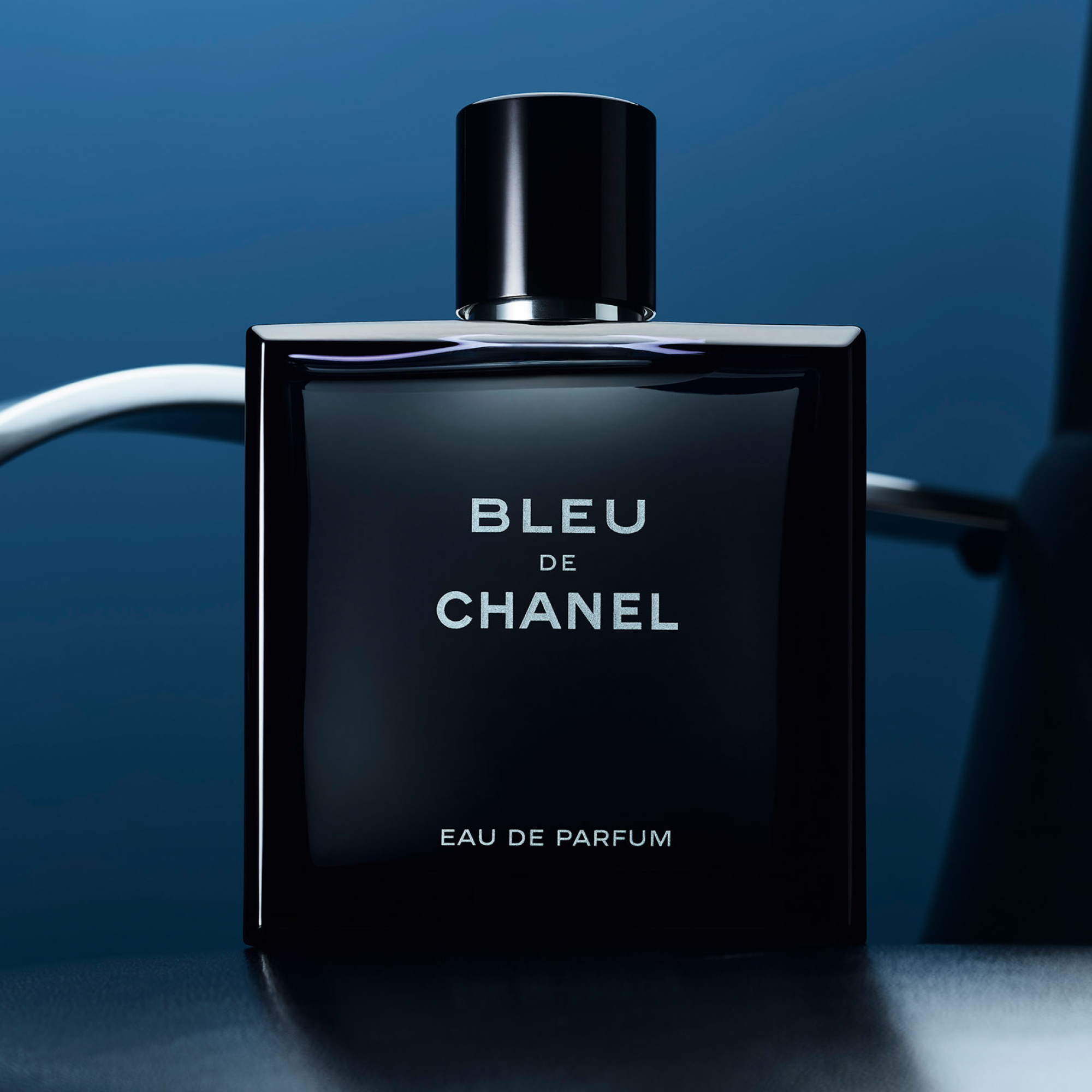 BLEU DE CHANEL Eau de Parfum 専用バッグ付き CHANEL BLEU DE CHANEL EAU DE PARFUM POUR HOMME Refillable