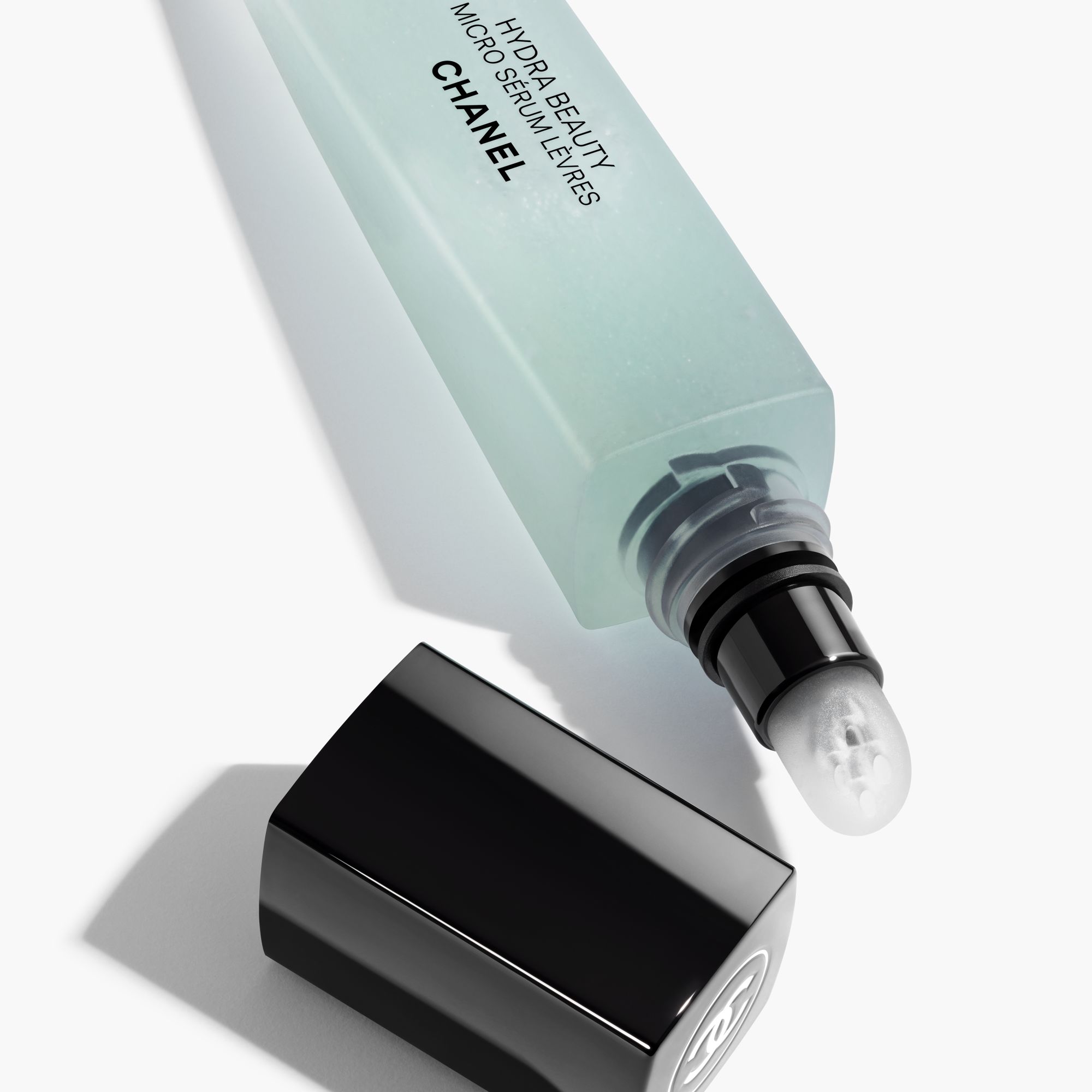 美容液 CHANEL HYDRA BEAUTY MICRO SERUM 30ml イドゥラ ビューティ マイクロ リップ セラム アイケア