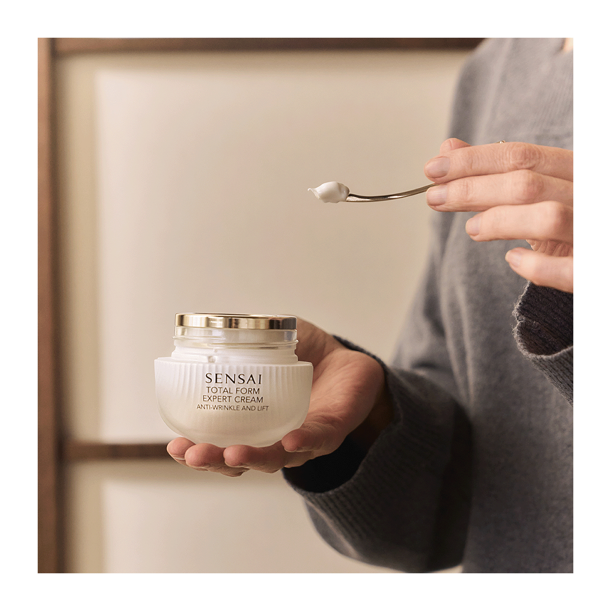SENSAI Total Form Expert Cream | Hondos Center